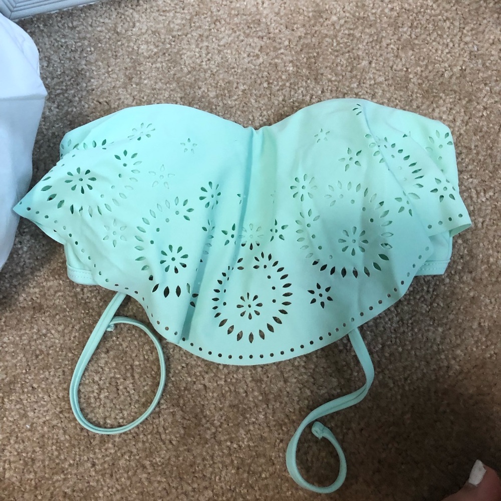 Xhilaration bikini top